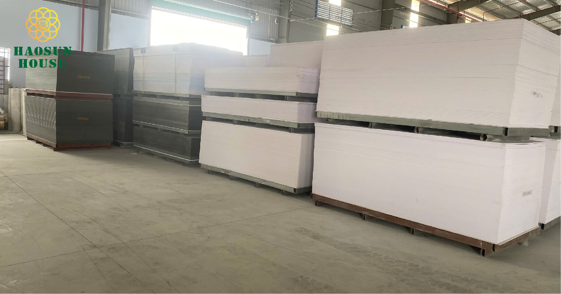 Nhà máy sản xuất tấm nhựa pvc haosun house