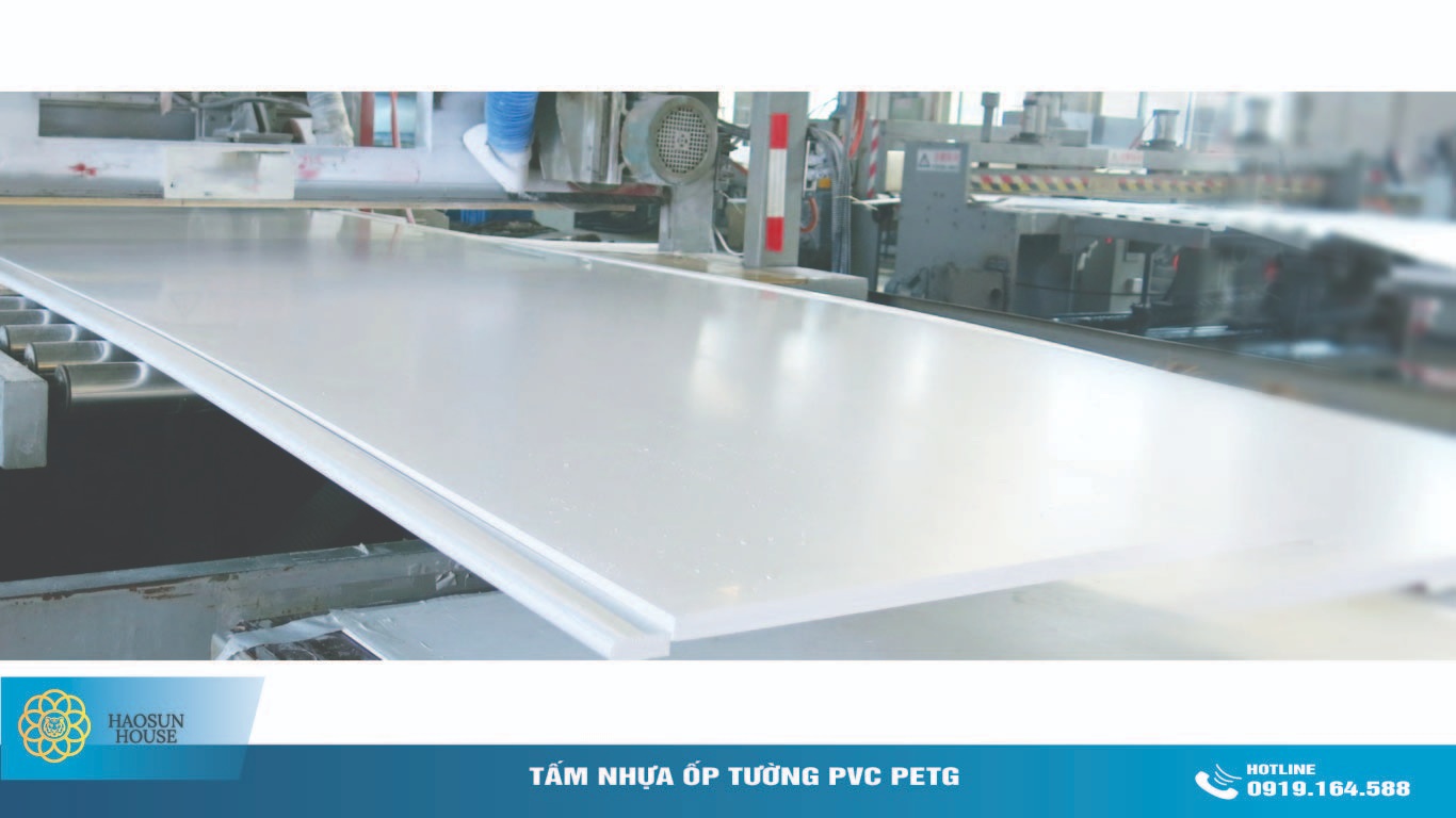 Tấm Nhựa ốp tường phủ PETG