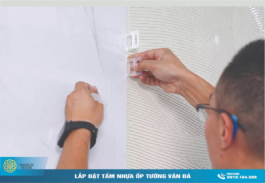 Tấm Nhựa ốp tường vân đá haosunhouse