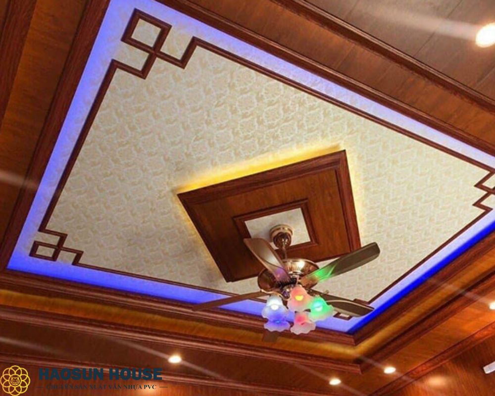 Trần nhà nhìn sang trọng, đẹp hơn với tấm nhựa giả gỗ