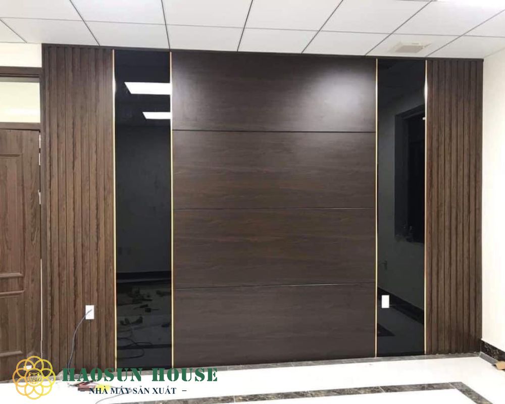 Mẫu vách ngăn nhựa pvc có màu vân gỗ giống thật 99%