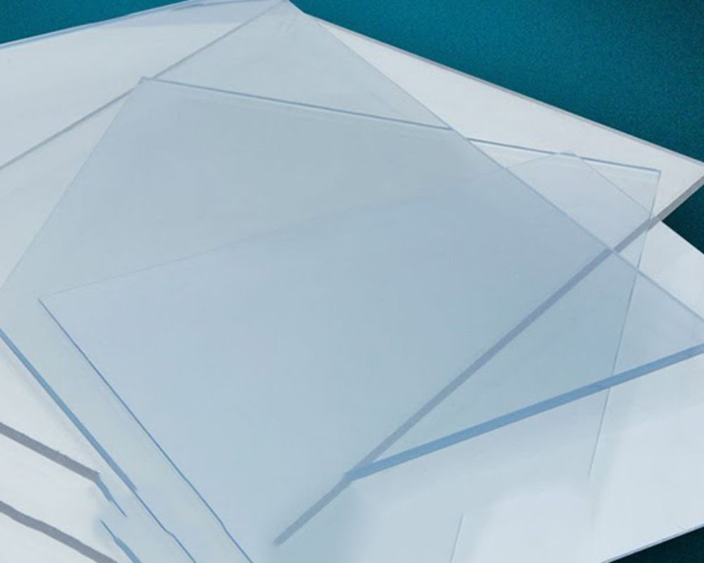 Tấm nhựa trong suốt