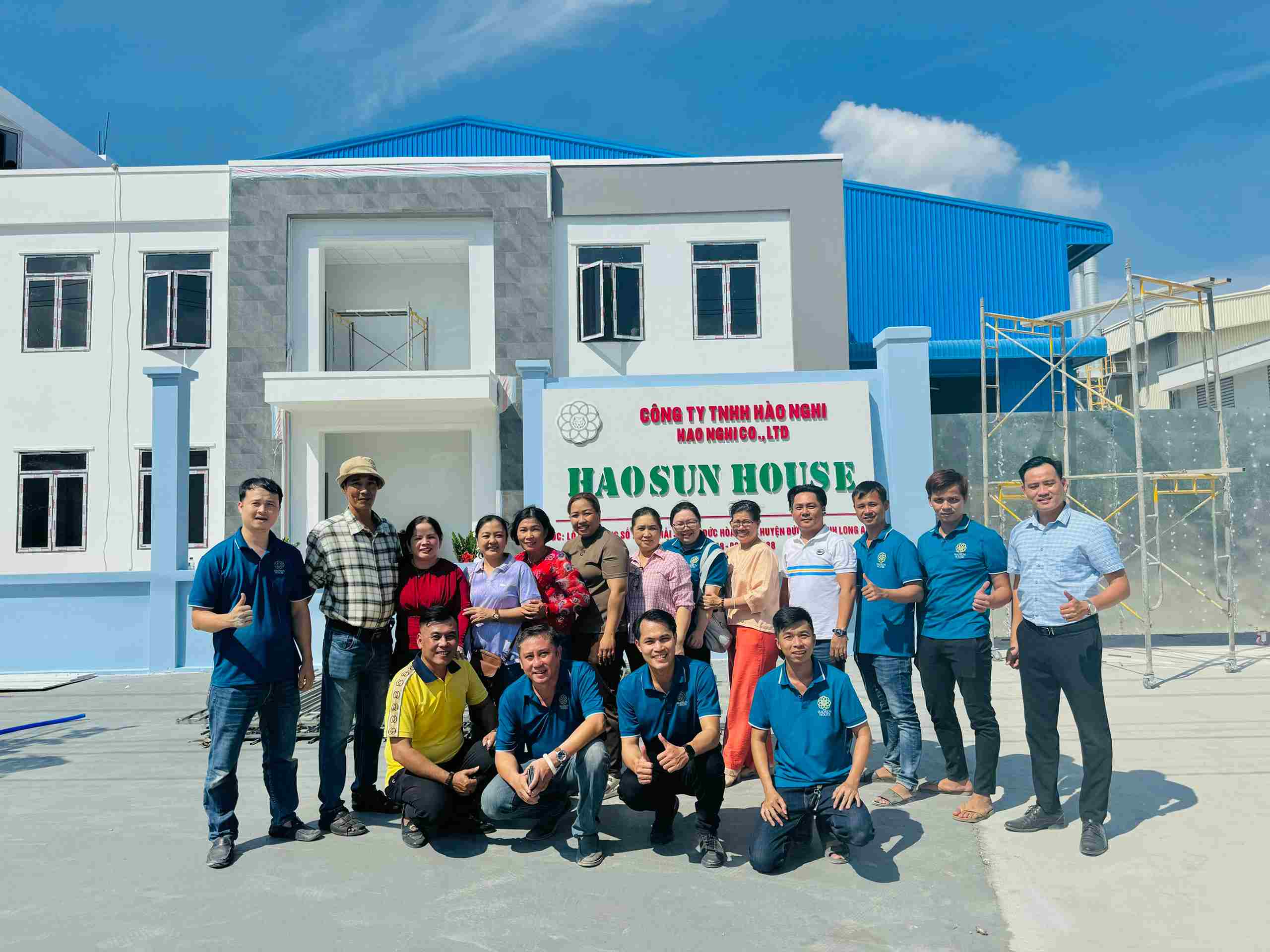 Nhà máy sản xuất ván nhựa pvc vân đá haosun house