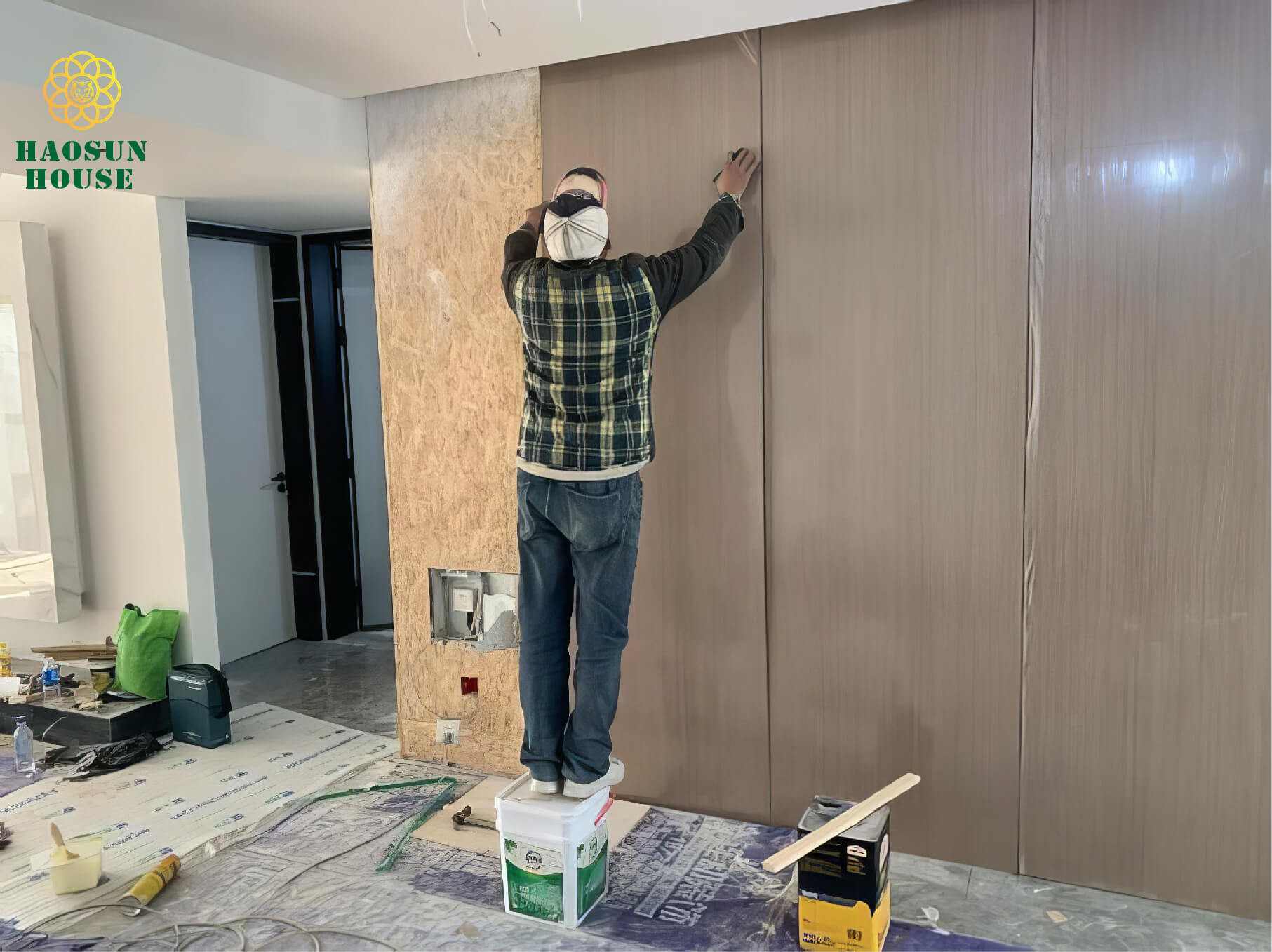 Thi công tấm pvc ốp tường