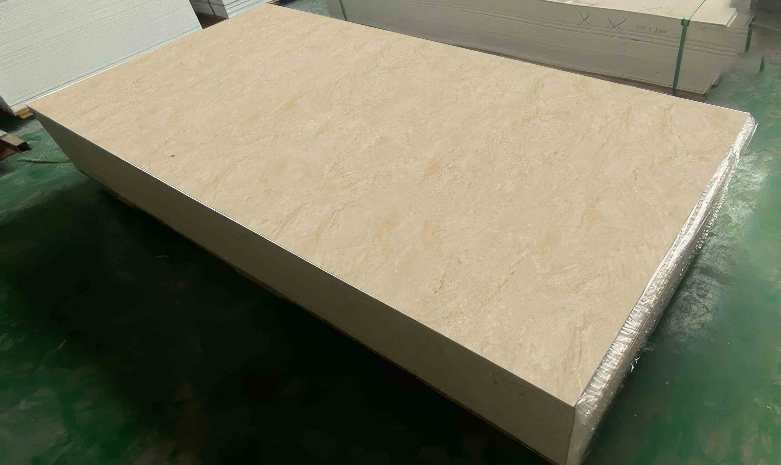 Tấm PVC Vân Đá Marble vàng nhạt