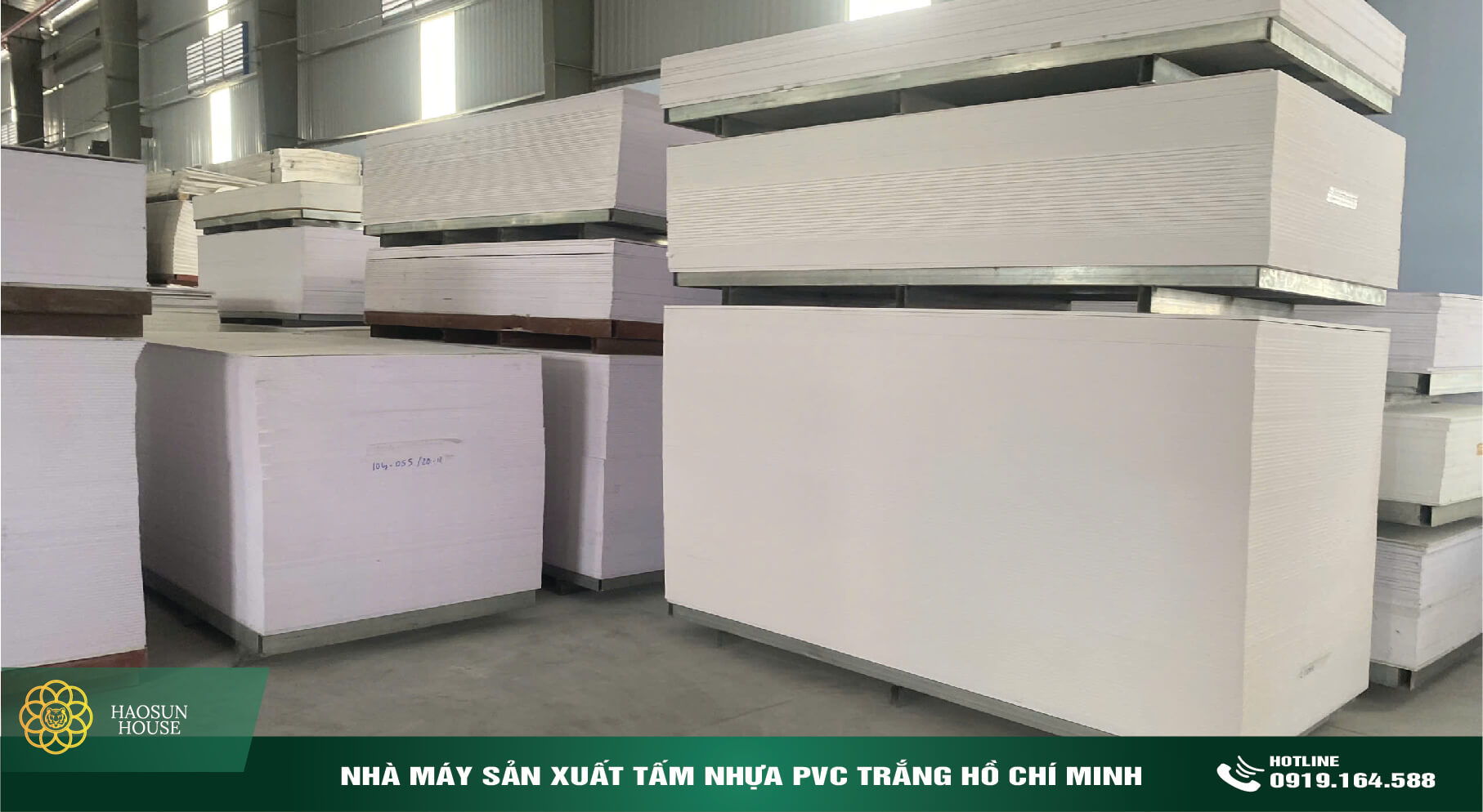 Nhà máy sản xuất Tấm nhựa pvc màu trắng